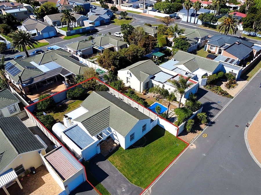 3 Bedroom Property for Sale in Sunningdale Western Cape